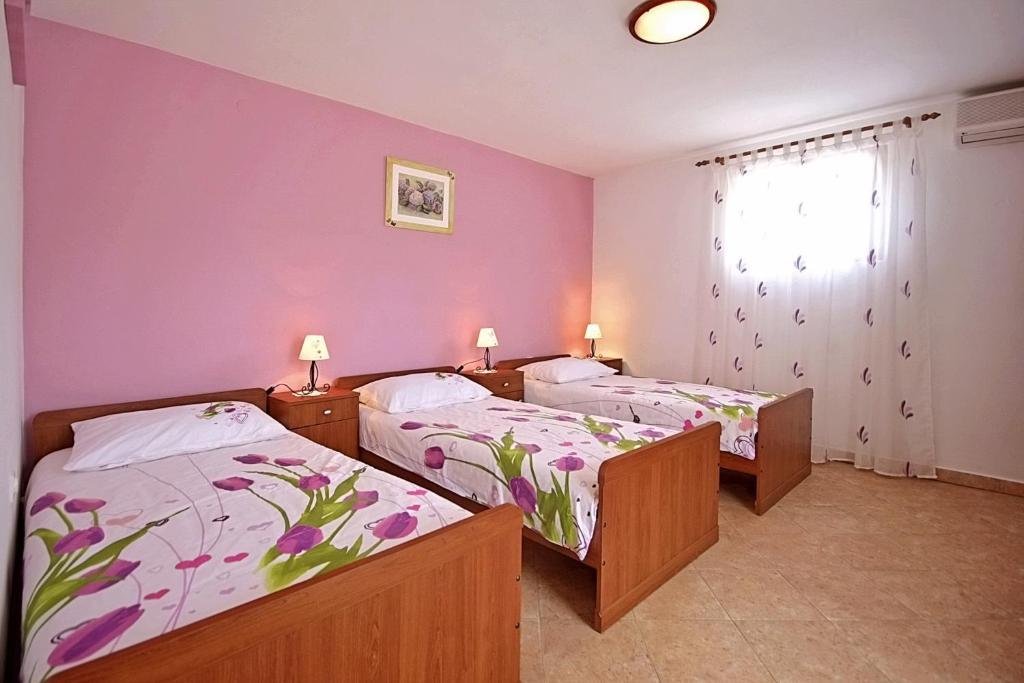 Apartments Alice Green Oasis - Poreč Rom bilde