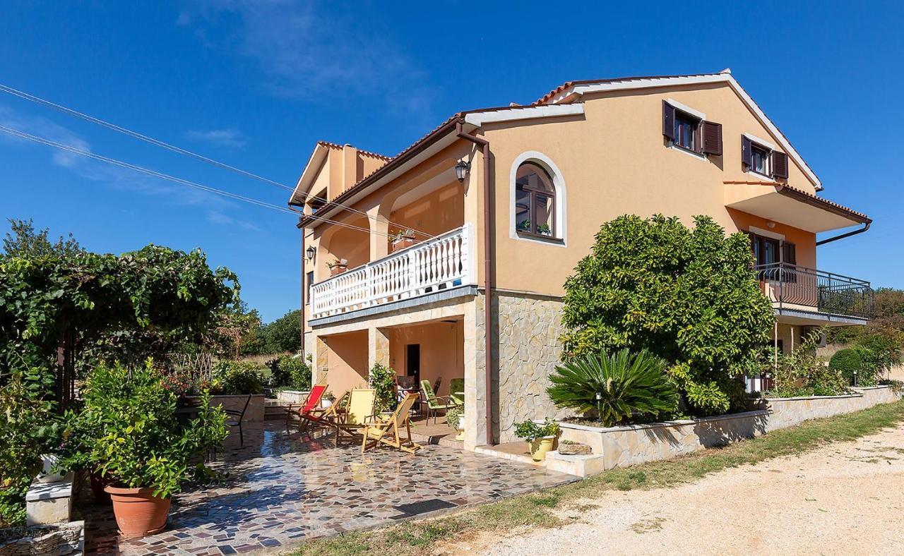 Apartments Alice Green Oasis - Poreč Eksteriør bilde
